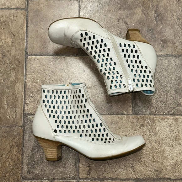 Marc Size 39 - Picture 2 of 9